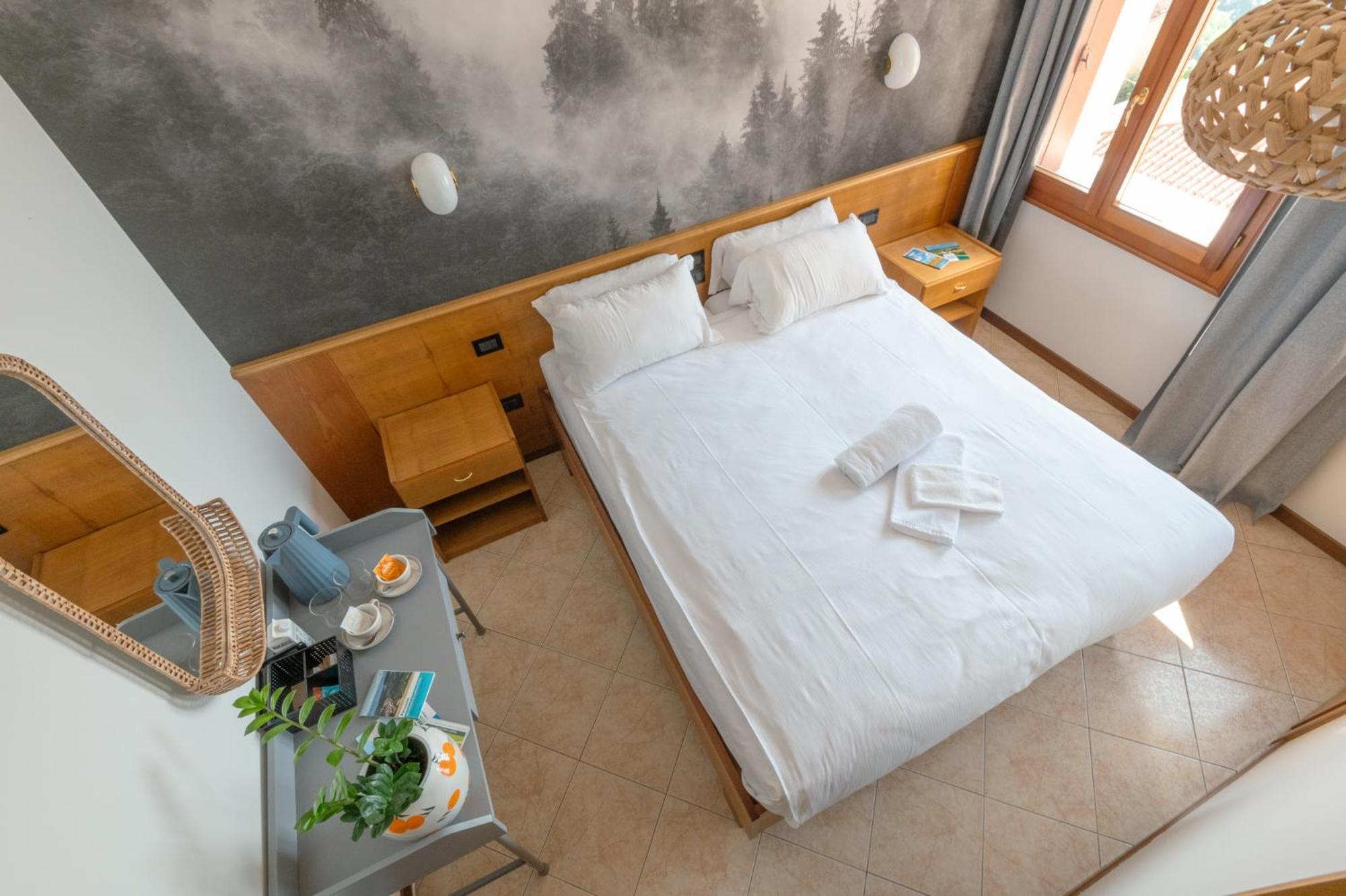 Diana Rooms Lusiana Dış mekan fotoğraf